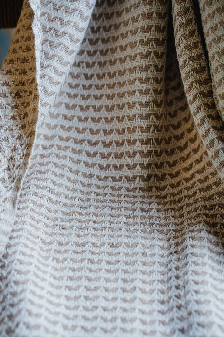 Beige/White Sofa Throw with Tassels