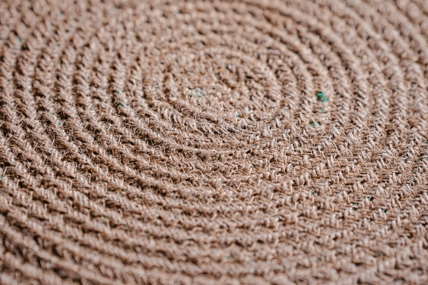 Jute Round Placemat with Brown Edge