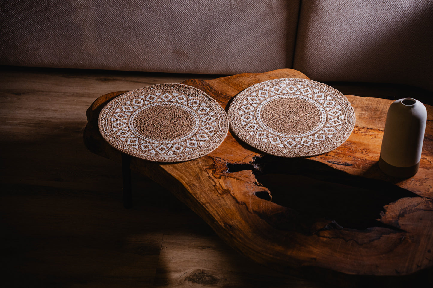 Printed Beige/White Jute Placemats